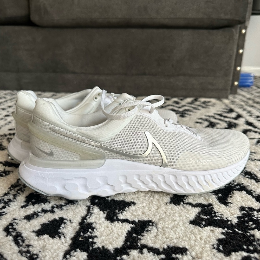 Nike React Infinity 3 Road Running Shoes size 11